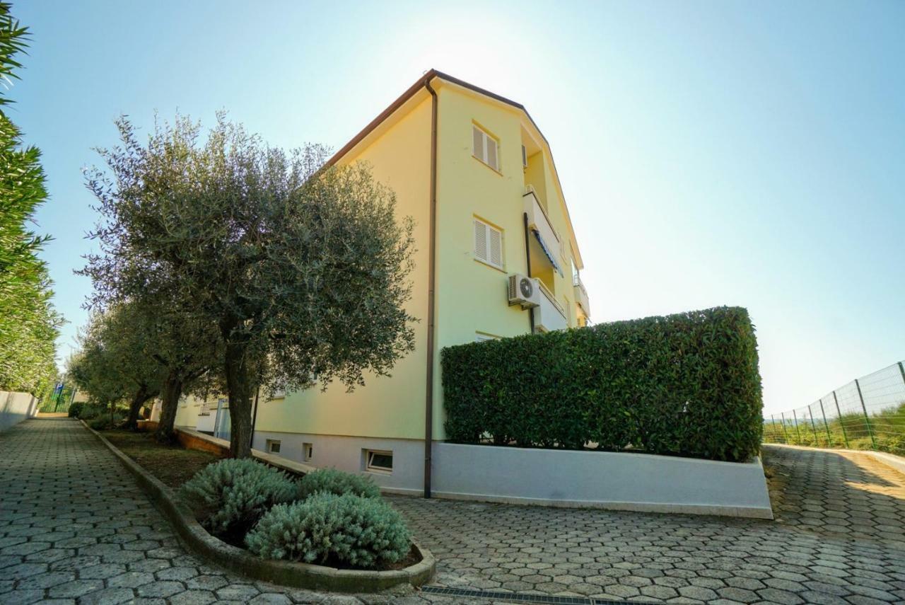 Biljana Apartment Savudrija Bagian luar foto